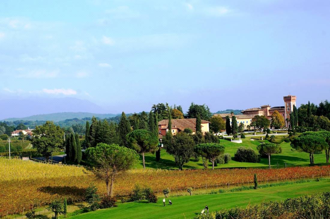 Castello di Spessa Golf & Wine Resort-Capriva del Friuli Updated 2022 Room  Price-Reviews & Deals | Trip.com