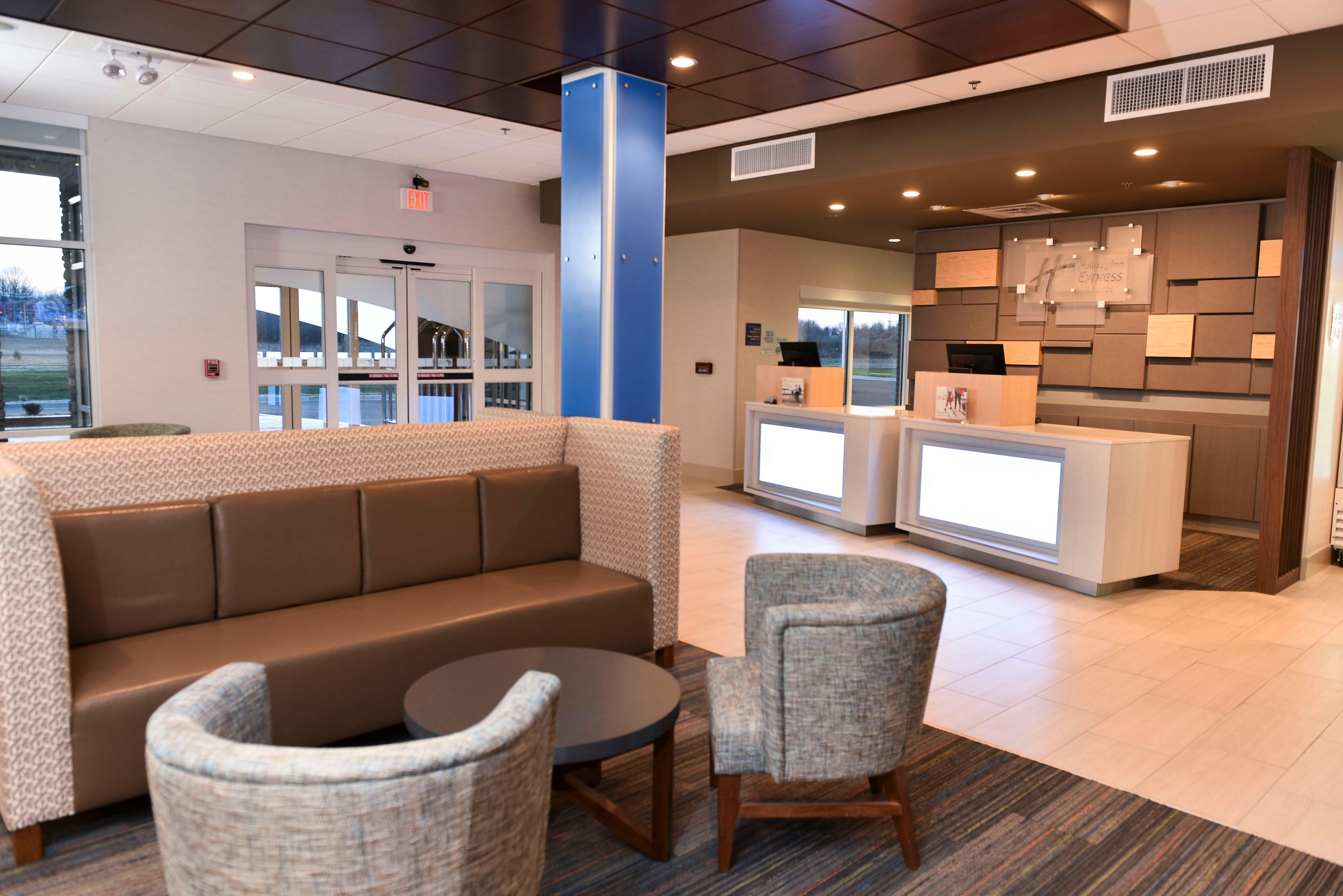 Holiday Inn Express & Suites Madisonville, an Ihg Hotel