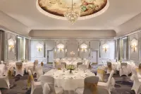 DoubleTree by Hilton Brighton Metropole - Breakfast