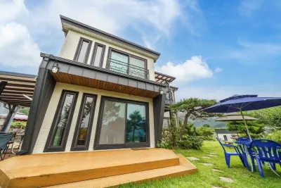 산들펜션 망향의 동산 주변 호텔