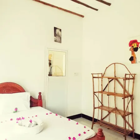 Room B: at the Right-Side Sea View 3rd Flat, with 2 Guests
