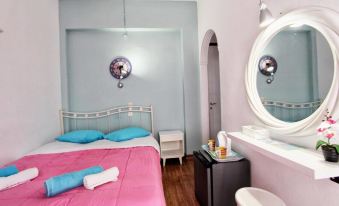 Avra Budget Beach Rooms