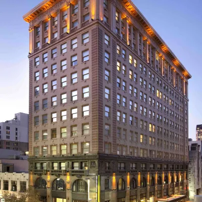 Home2 Suites by Hilton San Antonio Downtown - Riverwalk Hotels near AT&T Center