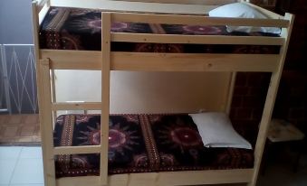 Hotel Ah Maio - Comfortable Bed Mixed Dormitory