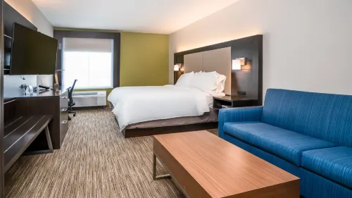 Holiday Inn Express & Suites Coon Rapids-Blaine Area Hotels in Blaine