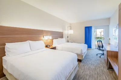 Holiday Inn Express Orange Beach-on the Beach Hotels in Orange Beach
