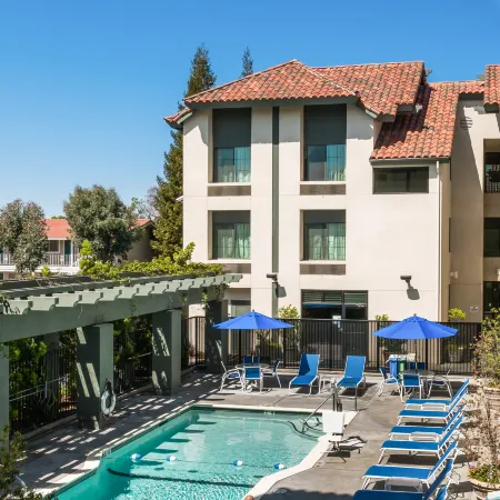 Holiday Inn Express & Suites SANTA CLARA - SILICON VALLEY by IHG