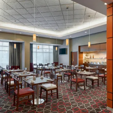 Grand Park Hotel Vancouver Airport, Ascend Hotel Collection