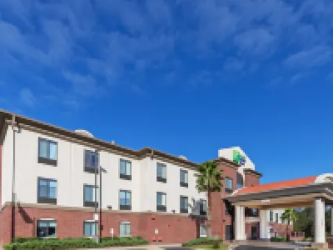 Holiday Inn Express & Suites PICAYUNE-STENNIS SPACE CNTR. by IHG Hoteles en Picayune