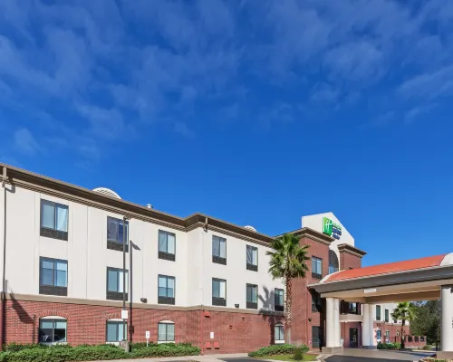Holiday Inn Express & Suites PICAYUNE-STENNIS SPACE CNTR. by IHG Hotels in Picayune