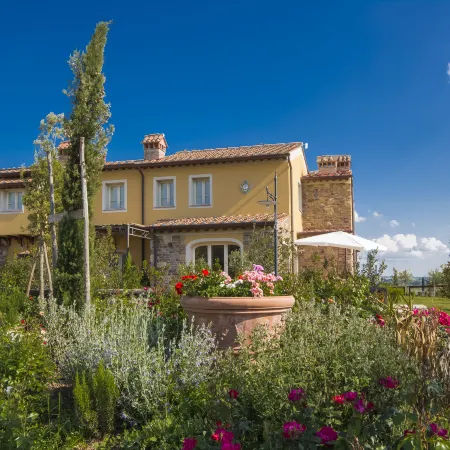 Luxury Home in Tuscany Near Pisa and Florence - Two Bedrooms 4+1 Pl