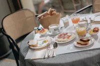Hotel Märthof Basel - breakfast