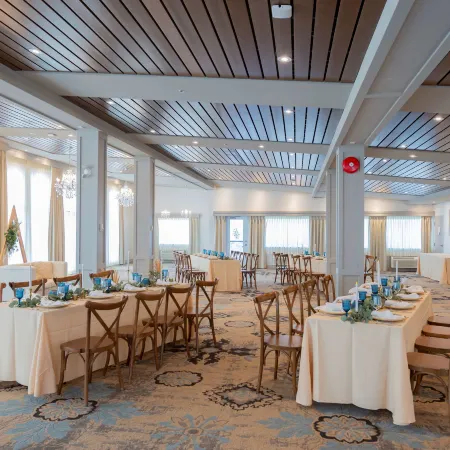 Prestige Treasure Cove Resort Prince George