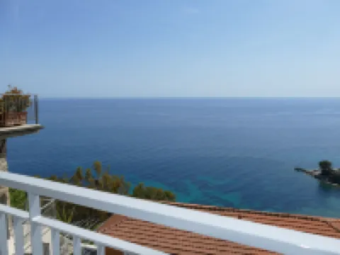 Grimaldi Hotel a Grimaldi