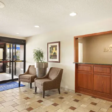 Baymont by Wyndham Sioux Falls Near West 41st Street Отели в г. Су-Фолс