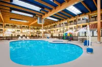 Ramada Plaza by Wyndham Gillette Conference Center - Pools