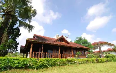 Villa ChavaMinerva Kayu Ciater with Private Pool Hotels near Puncak Gunung Tangkuban Perahu