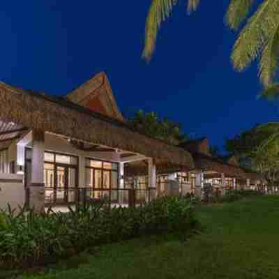 Henann Resort Alona Beach Hotel Exterior