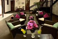 Hoteles Riviera Mansion