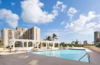Hawaiian Monarch 916 Condo Hotels in 