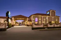 Days Inn & Suites by Wyndham Houston Hobby Airport Hôtels à : Houston