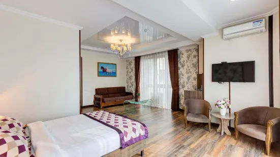 Bishkek Centrum Hotel