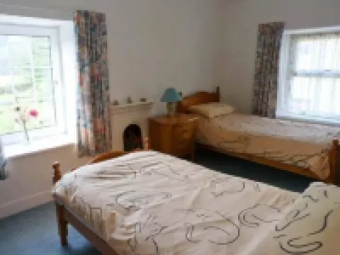 Locks Cottage Hotels in Settle