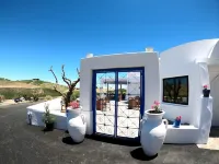 Sirena Vineyard Resort Hotels in Paso Robles