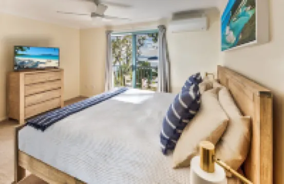 Sunset Waters 14 - Hamilton Island