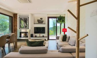 Phaedrus Living: Forest View Luxury Villa Chantara