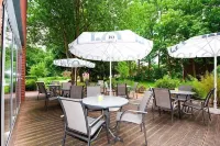 Hotel Aquamarin Hotels in Papenburg