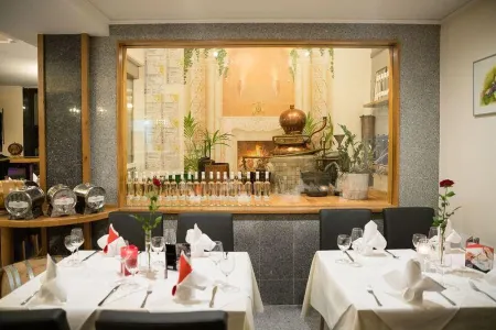 Hotel Moselsteig Отели рядом с достопримечательностью «Golden Nugget»