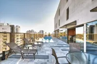 Transamerica Executive Paulista - Pools