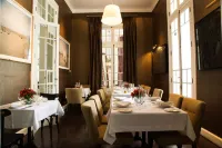 Hotel B - Romantic