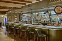 Lion Quays Resort - Bars