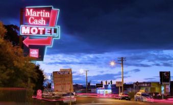 Martin Cash Motel