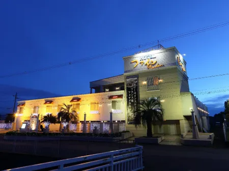 Hotel Fine Garden Senboku Отели рядом со станцией JR Higashi-Hagoromo station