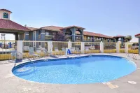 Quality Inn Van Horn - Pools