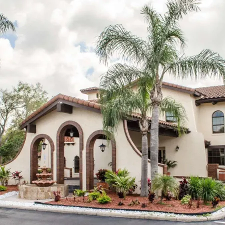 Clarion Pointe Tampa-Brandon Near Fairgrounds and Casino