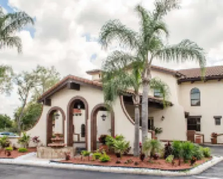 Clarion Pointe Tampa-Brandon Near Fairgrounds and Casino