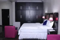 Aliz Ambruz Hotel