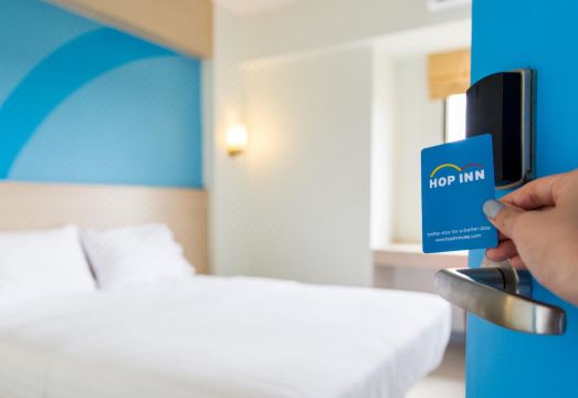 Hop Inn Hotel Aseana City
