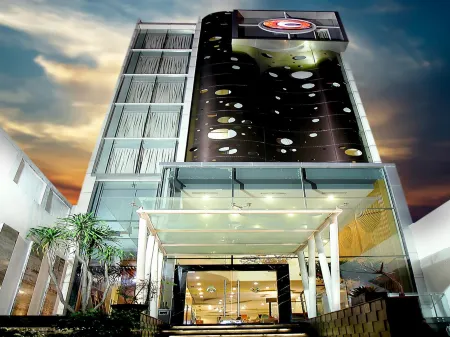 Clay Hotel Jakarta