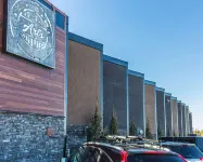 Wyndham Garden Medicine Hat Conference Center Отели рядом с достопримечательностью «Колледж Медисин-Хат»