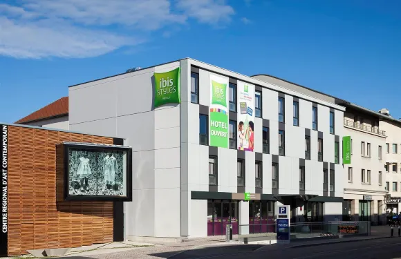 宜必思尚品蒙貝利亞中心維洛特酒店