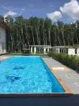 Pool House Lanska Hotels in Ron Phibun