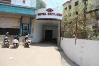 Hotel Skylark