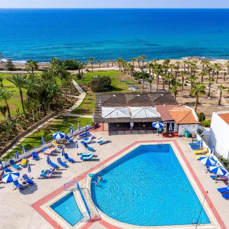 Helios Bay Hotel and Suites