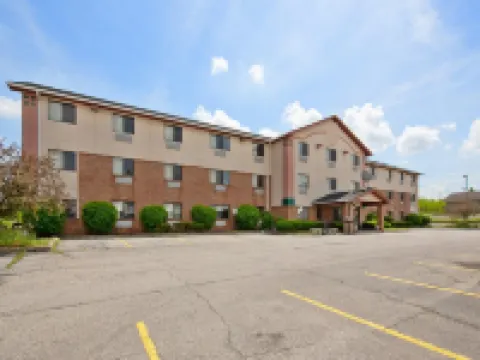 OYO Hotel Portage I-94 Hotels in Portage