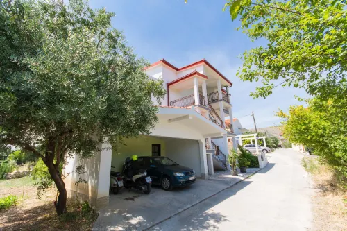Apartment Lorenzo - vue sur la montagne